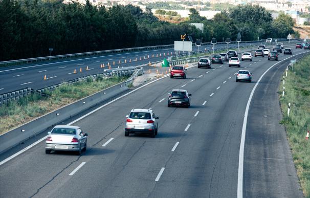 El Gobierno aprueba limitar al 4% la subida de los peajes de las autopistas.