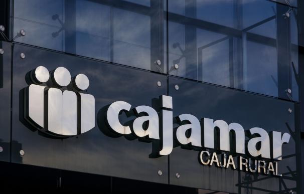 Cajamar anuncia una incidencia técnica que ha paralizado todos sus sistemas.