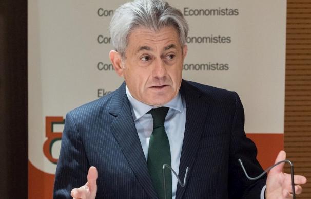 El presidente del Consejo General de Economistas de España, Valentín Pich