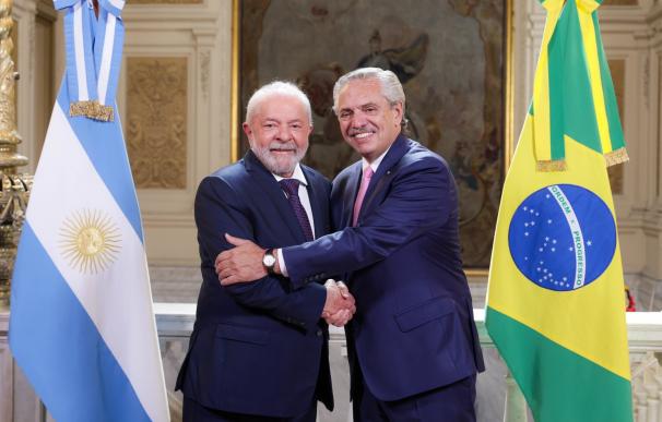 Encuentro bilateral entre el presidente de Brasil, Lula da Silva, y el presidente de Argentina, Alberto Fernández