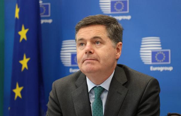 El Eurogrupo apuesta por reforzar la unión bancaria ante el colapso del SVB
