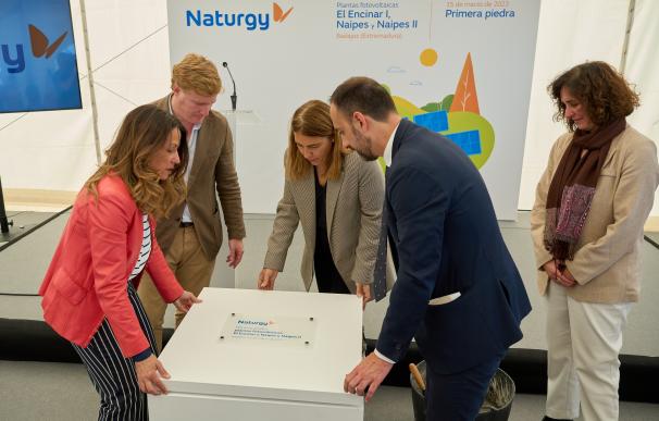 Naturgy invertirá 70 millones en tres plantas fotovoltaicas de Extremadura.