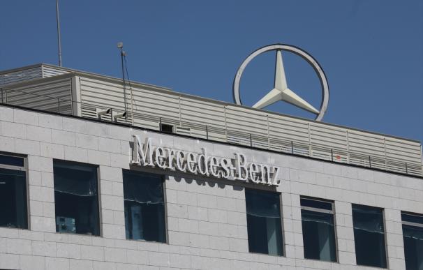 La Policía registra las instalaciones de Mercedes-Benz en Alemania