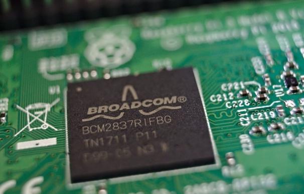 El regulador de UK decide investigar la compra de VMware por parte de Broadcom.
