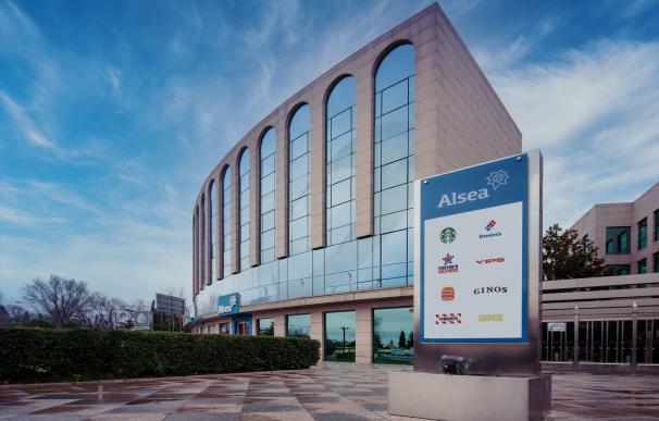 Alsea invertirá 282 millones en 2023 para expandir su negocio a nivel mundial
