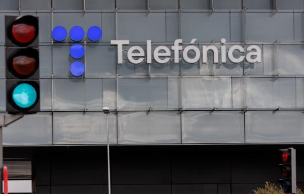 Telefónica se hace con el contrato para desplegar una red dedicada a la Defensa.