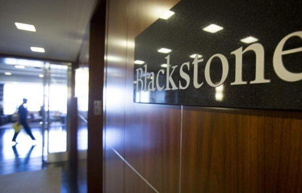Blackstone desploma su beneficio un 92% durante el primer trimestre del 2023.