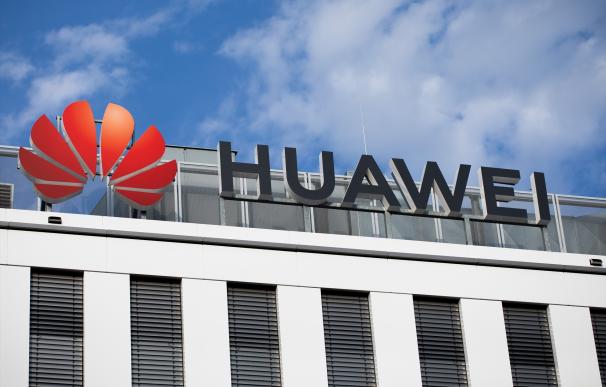 Huawei factura un 0,8% más alcanzado los 17.363 millones de euros hasta marzo