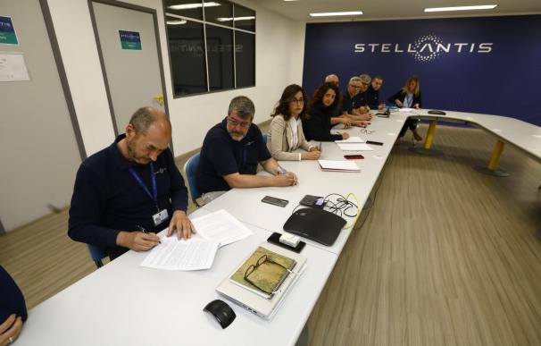 Stellantis Zaragoza y sindicatos firman el convenio colectivo para cinco años
