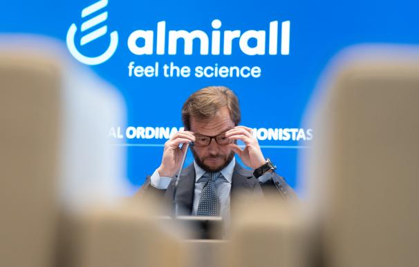 Almirall rebota más de un 2% ante las previsión de cumplir el objetivo de ventas