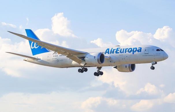 Air Europa pacta un alza salarial del 11,9% hasta 2025 para los tripulantes de cabina