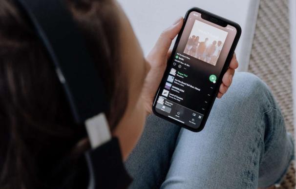 Una 'playlist' sin conexión: el nuevo método de Spotify para su audiencia
