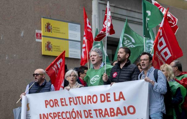 Los sindicatos de Inspección de Trabajo frenan el control de jornadas y las huelgas