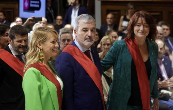 Collboni, investido alcalde de Barcelona con los votos de BComú y del PP