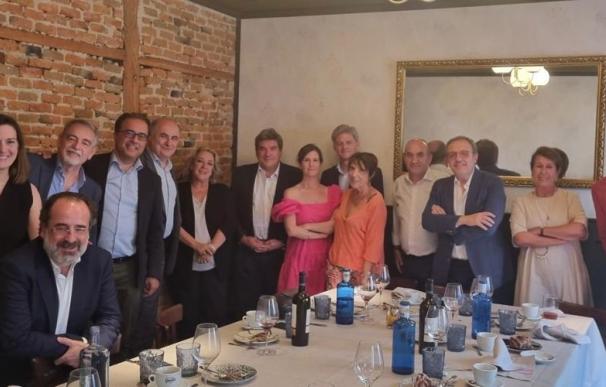 El ministro Escrivá se reúne con el Club Conecta de periodistas castellanomanchegos en Madrid