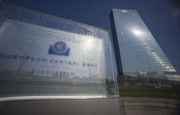 Cartel empañado de la sede del BCE.