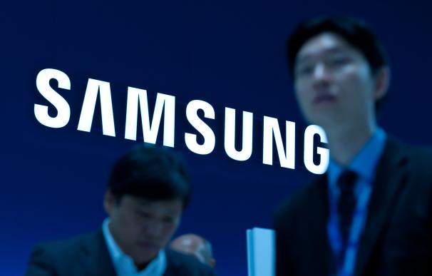Samsung arrastra a la Bolsa de Seúl tras anticipar una caída del beneficio del 96%