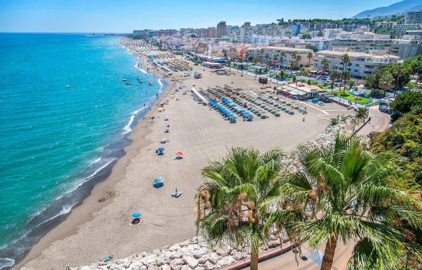 España podría batir su récord en turismo con 263,9 millones de viajeros en 2023