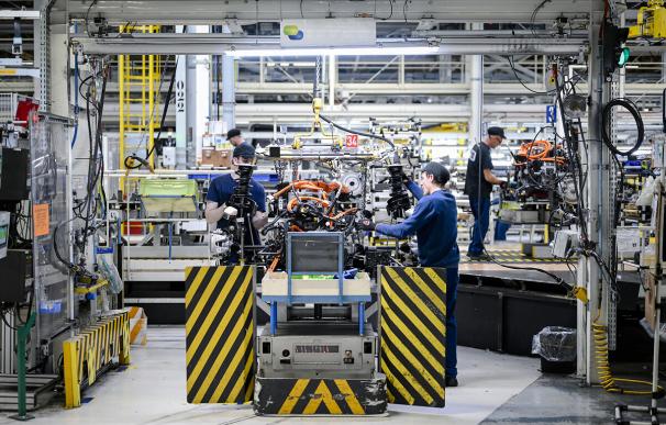 Stellantis finaliza la compra del fabricante de vehículos de hidrógeno Symbio