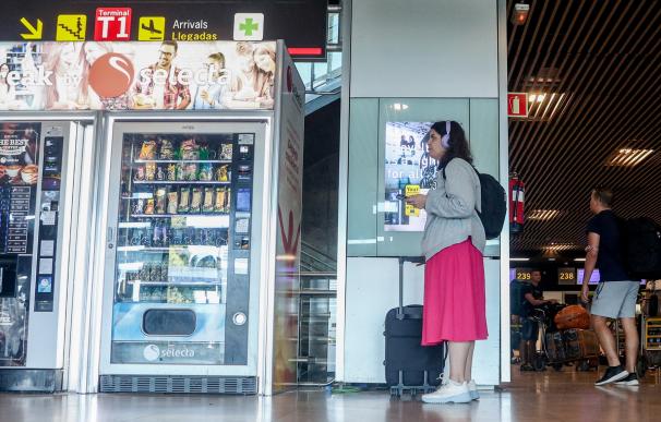 Los nuevos escáneres de los aeropuertos permiten viajar con dos litros en cabina