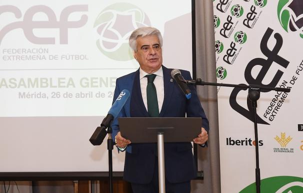 El presidente de la Federación Extremeña de Fútbol, Pedro Rocha