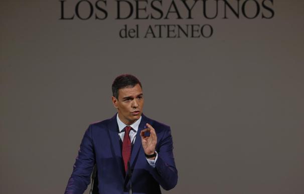 Pedro Sánchez, presidente del Gobierno en funciones, en una conferencia en el Ateneo de Madrid