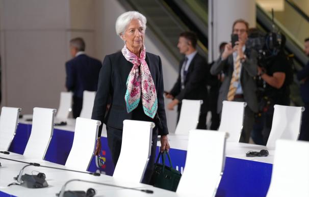 Lagarde apuesta por emitir bonos verdes para impulsar la transición energética