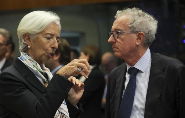 La presidenta del BCE, Christine Lagarde, y el director gerente del Mecanismo Europeo de Estabilidad, Pierre Gramegna.
