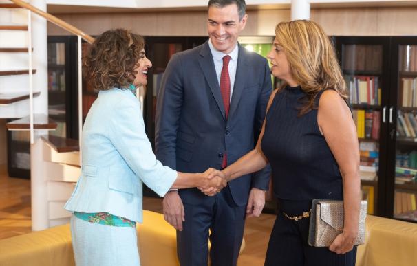 Cristina Valido Coalición Canaria con Sánchez y Montero