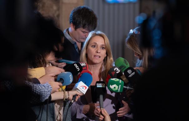 Natàlia Mas afirma que la investidura es "la primera piedra" para modelo de financiación singular en Cataluña