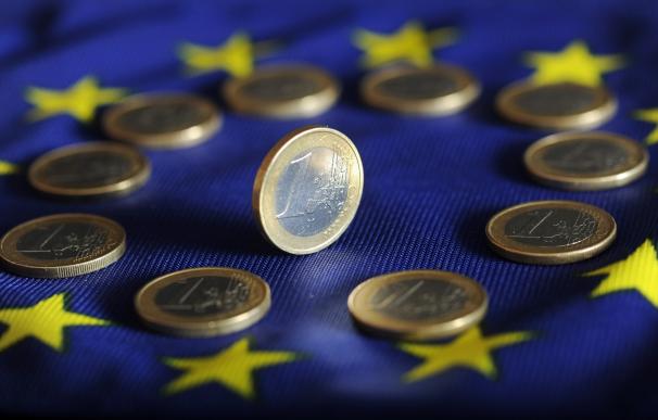 Eurostat registra un descenso del 0,1% en la eurozona y un estancamiento en la UE
