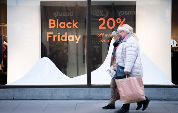 Banca, inmobiliarias o viajes: las empresas 'enloquecen' con ofertas del Black Friday