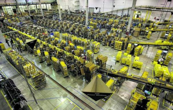 Amazon sede interior planta logística