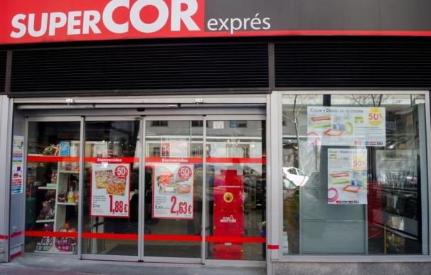 Carrefour comprará 47 supermercados de la cadena Supercor a El Corte Inglés