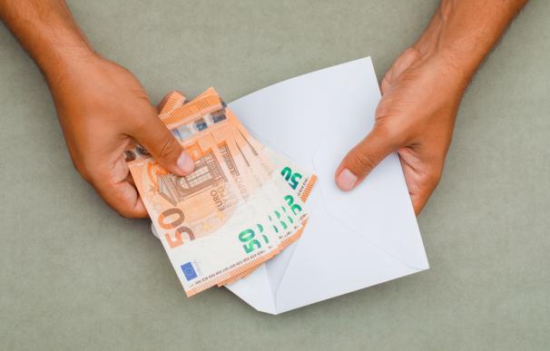 Método del sobre para ahorrar 1.000 euros