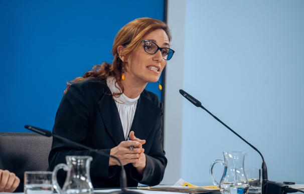 La ministra de Sanidad, Mónica García, durante una rueda de prensa posterior a la reunión del Consejo de Ministros