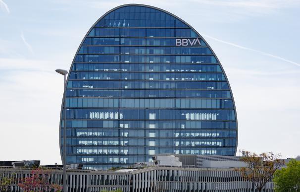 BBVA ofrece hasta 720 euros al año por domiciliar, al menos, un recibo