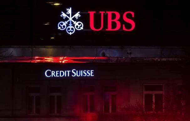UBS gana casi 27.000 millones impulsada por la absorción de Credit Suisse