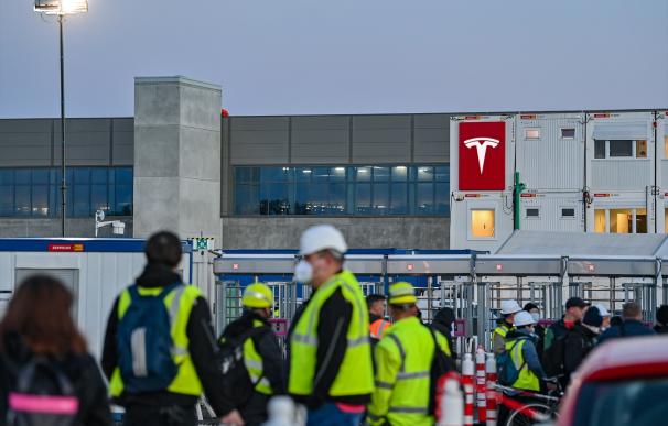 Tesla reactiva su producción en Alemania tras el parón por la crisis en el mar Rojo