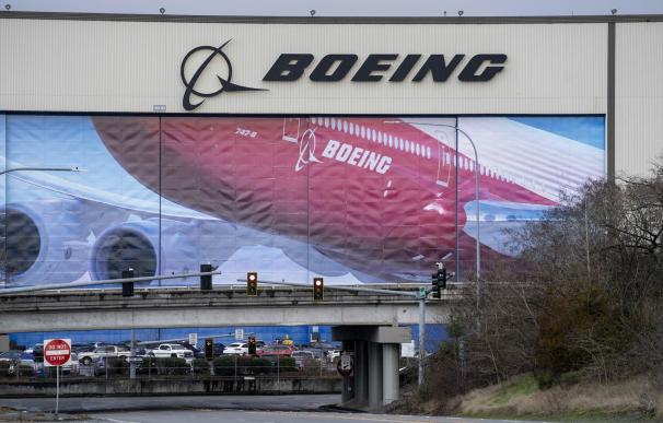 El director del programa 737 Max deja Boeing por los problemas con el modelo