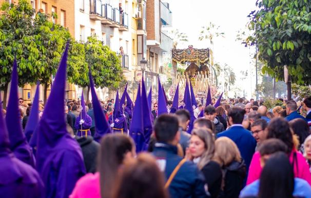 La Semana Santa generará 116.200 nuevas contrataciones en España, un 18% más