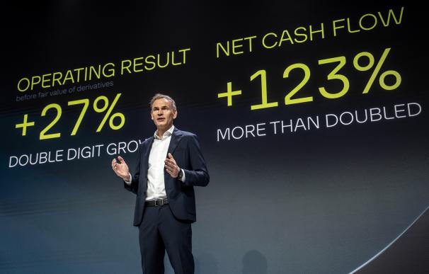 El presidente del Volkswagen, Oliver Blume, en una presentación a inversores.