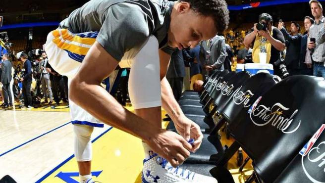 La increíble confusión por la que Curry dejó Nike y firmó por Armour