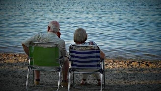 VIAJES IMSERSO - Los viajes del Imserso en 900.000 pensionistas quedarse en tierra