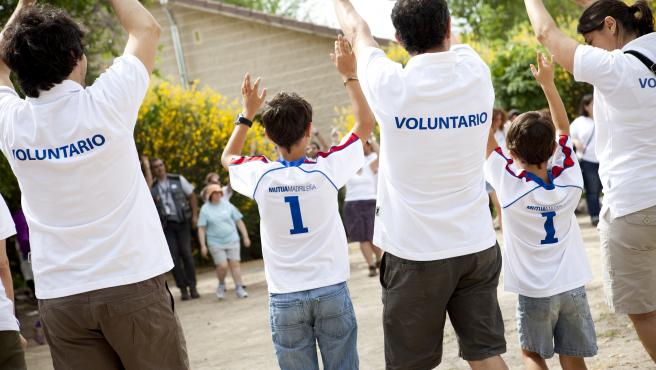 Voluntarios universitarios de Fundación Mutua Madrileña
