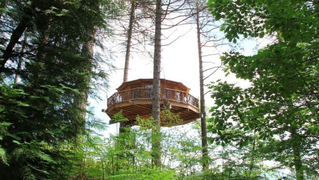 Casa entre los árboles en País Vasco.