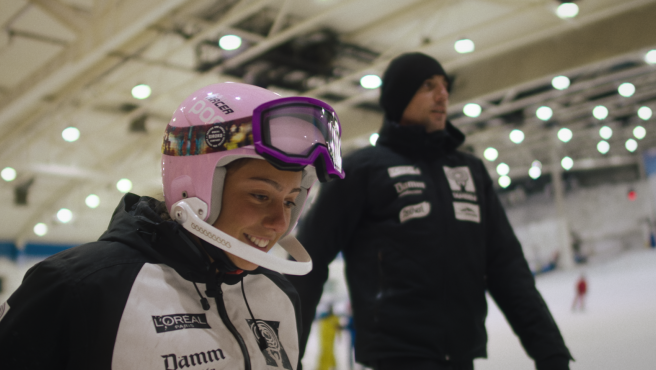 Audrey Pascual, con tan solo 16 años, es la campeona de la Copa de Europa de esquí alpino adaptado y la gran esperanza de este deporte en la modalidad paralímpica en España.