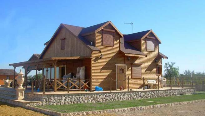 Casas prefabricadas de madera baratas y eficientes: 135 m² desde   euros