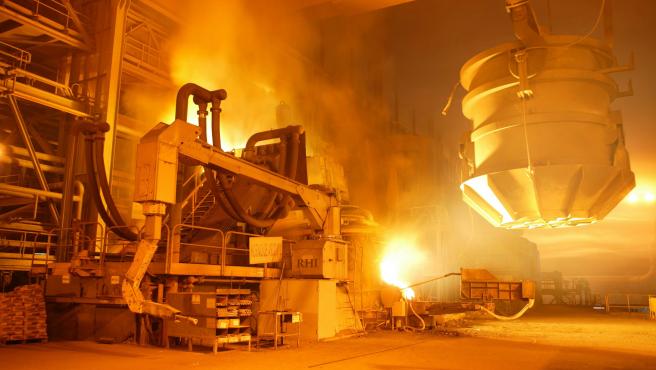 El hierro revive su colapso de 2008 pero la inflación energética atrapa a  Arcelor