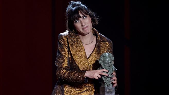 Vinyet Escobar recibe el Goya al Mejor Diseño de Vestuario